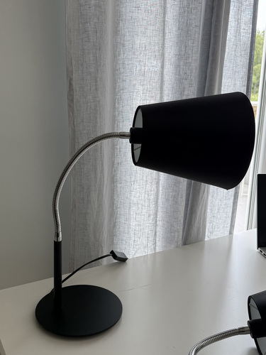 Eesti disain 4ROOM Flexi laualamp
