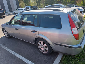 Ford Mondeo 1,8 81 kw 2007 (4 foto / 11)