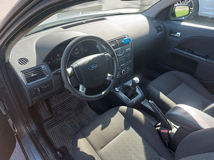 Ford Mondeo 1,8 81 kw 2007 (6 foto / 11)