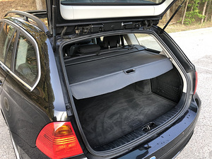 BMW 325D Touring 2007 (4 foto / 12)