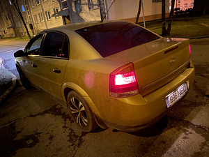 Opel Vectra 172000 Eesti 3 Omanik (3 foto / 7)