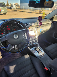 Volkswagen Passat 2,0 Diesel Avtomat (5 foto / 8)
