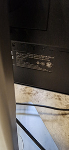 Dell monitor (3 foto / 4)