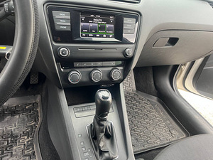 Skoda Octavia 2016-2017 rent+väljaostmise võimalus (10 foto / 10)