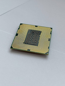 Intel Core i7-2600 3.4GHz (3.8) 8MB LGA1155 (1 foto / 3)
