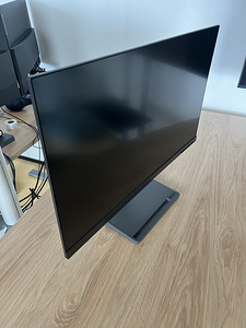 Lenovo 27" - L27q-35 / 2560x1440 / 4ms / 75Hz (1 foto / 2)