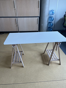 Рабочий стол IKEA (1 фото из 3)