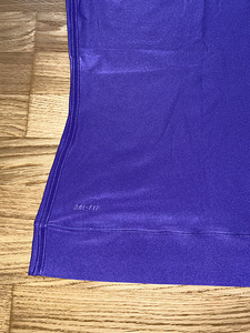 Nike spordi/trenni topp, XS/S (2 foto / 3)