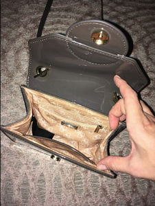 GUESS crossbody kott (2 foto / 3)
