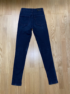 LEVIS 721 High Rise Skinny teksad, 27/32 (5 foto / 6)