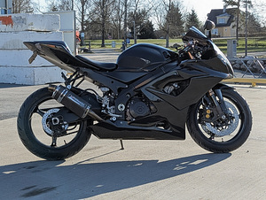 Suzuki GSX-R 1000 K5 R4 131kW (6 foto / 10)