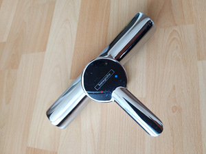 Vannisegisti "hansgrohe" (1 foto / 3)