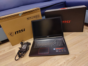 MSI ge73 raider RGB 8RE (6 foto / 9)
