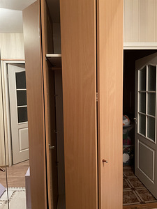 Garderoob esikus (5 foto / 8)