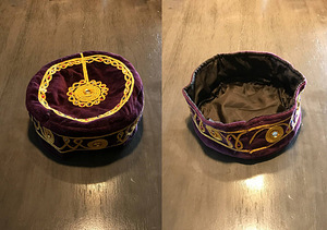 Araabia velvetist müts sobib ideaalselt kostüümide, pidulike (1 foto / 1)