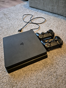 Playstation 4 slim 512gb, 2 pulti + 3 mängu (2 foto / 2)