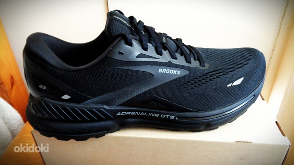 №45(stm 29sm)-BROOKS Adrenaline GTS*23(USA)