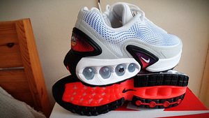 S.42.5-43(stm 27.5sm)-NIKE AirMAX DN-uued- (1 foto / 10)