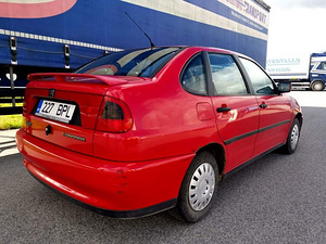 Seat Cordoba 1.6 bensii 55 kw üv 2023 juuli (4 foto / 5)