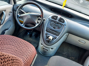 Citroën Xsara Picasso 2006 1.6 80kw bensiin manu Hind 500 e (3 foto / 6)