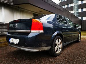 Opel Vectra C 2003 2.2 108 kw värske üv 2025 (7 foto / 14)