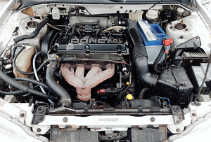 Mitsubishi Eclipse manuaal 110kw (10 foto / 12)
