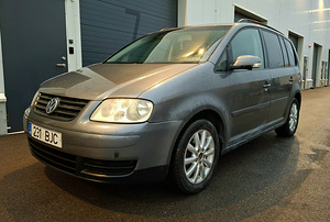Vw Touran 1.9D 6 käiku manu Üv 2025.03 (1 foto / 10)