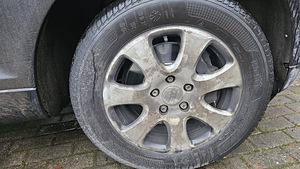 Оригинальные 18" диски Audi Q7 + всесезонные шины Kleber 255 (3 фото из 5)