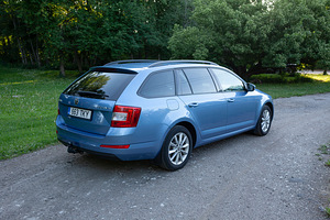 Škoda Octavia Universaal 1.2tsi автомат (4 фото из 4)