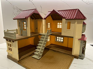 Домик (2 фото из 6)