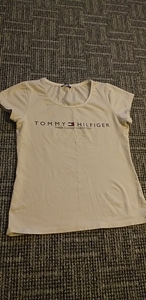 Футболка (Tommy Hilfiger) (1 фото из 1)