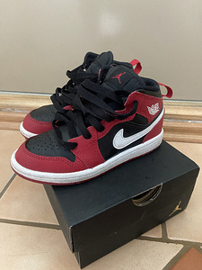 Nike Jordan tossud (1 foto / 4)
