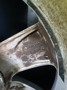 Toyota veljed+ rehvid (8 foto / 10)