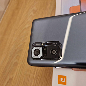 Uueväärne (A+) Redmi Note 10 Pro (6GB RAM/128GB ROM) (8 foto / 10)