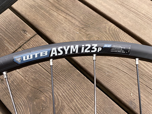 WTB ASYM i23p 27,5" jooksud (4 foto / 5)
