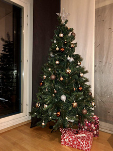 Kuusk 180cm (1 foto / 3)
