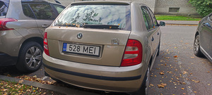 Škoda Fabia 2004 1,2 benz (8 foto / 11)