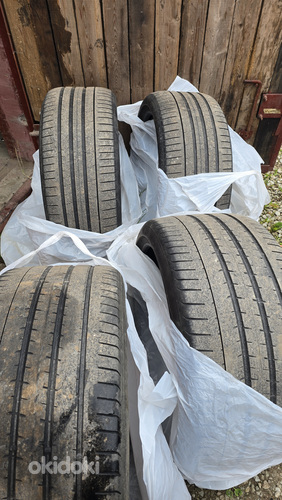 Pirelli zero r22