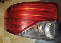 Toyota Avensis T27 2014 задний фонарь кузова левый