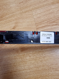 Audi A6 C7 stop-tuli ( 4G5945097 ) VARUOSADEKS ! (2 foto / 4)