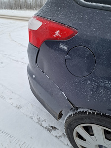 Ford Focus 1.6 85kW (13 foto / 14)