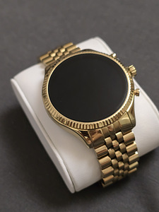Nutikell Michael Kors Access Lexington Gen 5 MKT5078 (9 foto / 10)