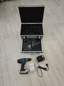 Akutrell Makita HP488D009 + Aku 2tk 18V 1,5Ah + laadija (1 foto / 9)