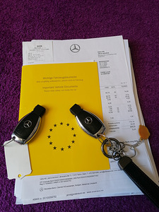 Mercedes e220 sport pakett (11 foto / 13)