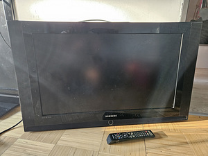Телевизор Samsung LCD 32" (1 фото из 3)