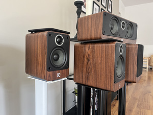 Q Acoustics 7.1 hifi kodukino kõlarikomplekt (4 foto / 5)