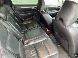 Volvo v70 (6 foto / 12)