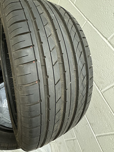 HIFLY шины 245/40R18 (3 фото из 4)