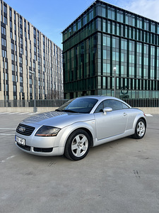 AUDI TT QUATTRO 226900 LS (1 foto / 10)