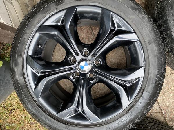 19-дюймовые оригинальные диски BMW style 335 5x120 + пластинчатые шины (фото #2)